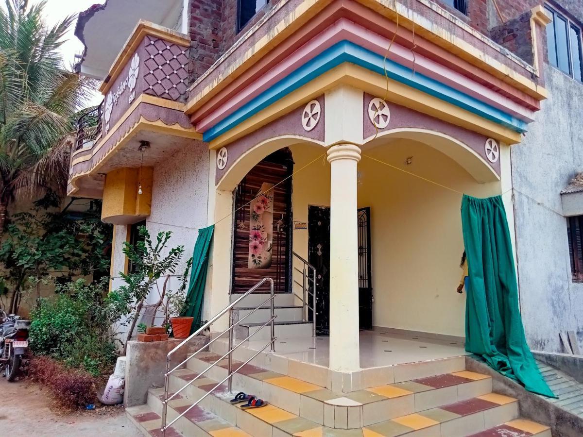Krishna Homestay Garudeshwar Dış mekan fotoğraf