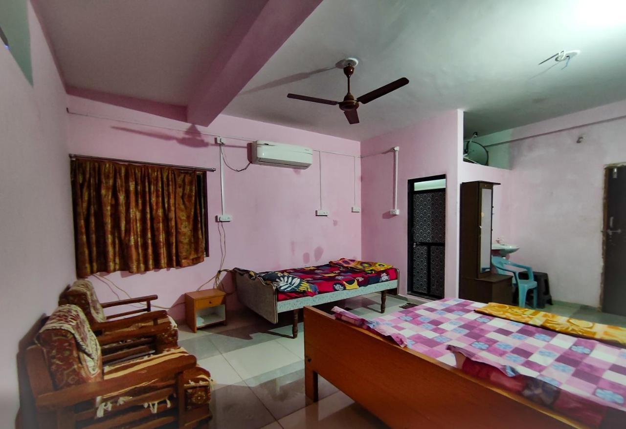 Krishna Homestay Garudeshwar Dış mekan fotoğraf