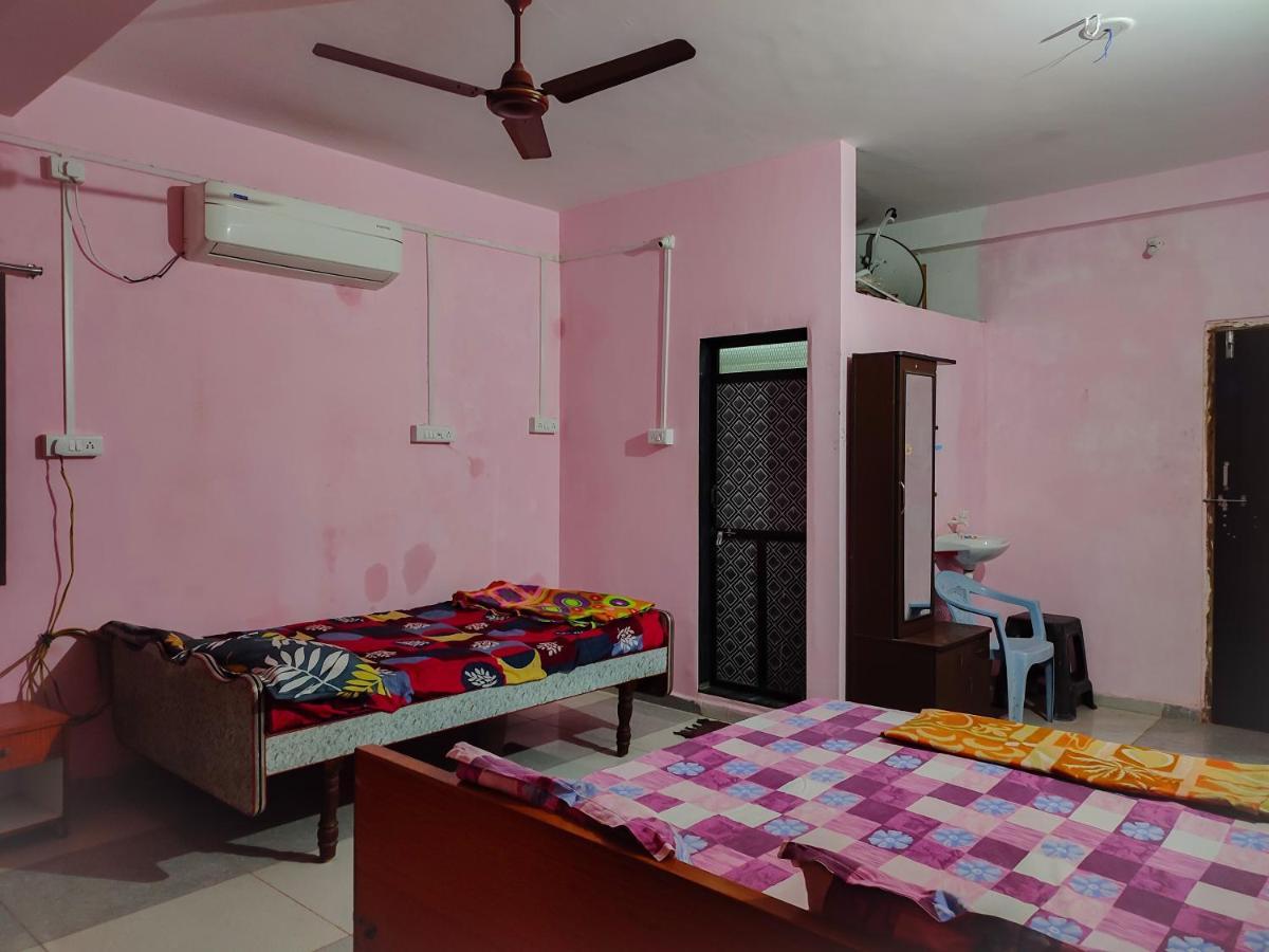 Krishna Homestay Garudeshwar Dış mekan fotoğraf